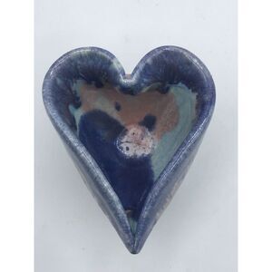 Lisa Howe Stoneware Pink/blues‎ Pottery Heart Shaped Bowl Lava Glazed Signed